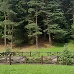за рікою Апартаменты *