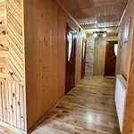 Апартаменты за рікою