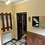 за рікою *