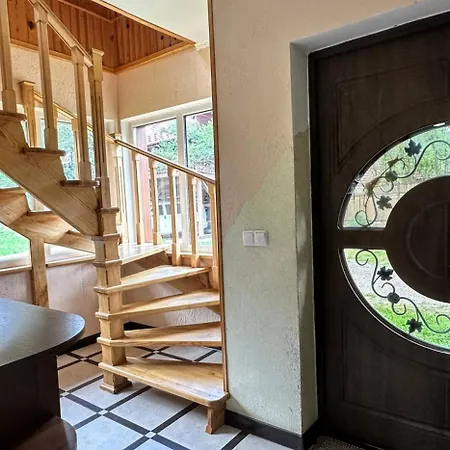 公寓 за рікою 塔塔里夫