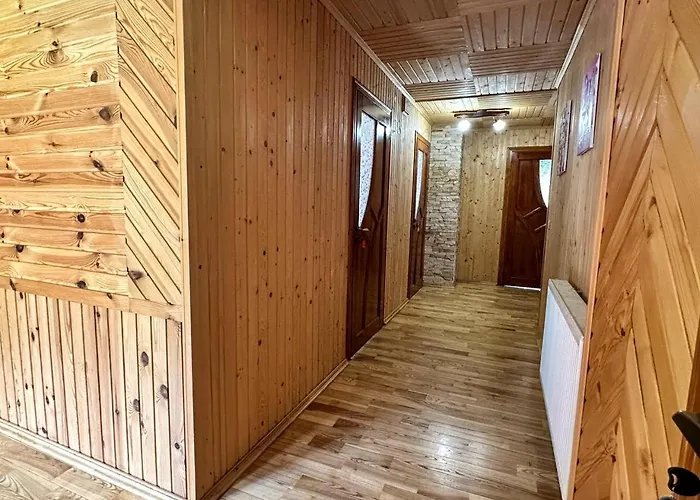 Apartmán за рікою