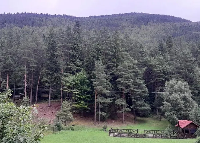 за рікою Апартаменти Татарів