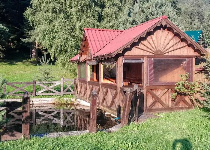 за рікою Апартаменти *